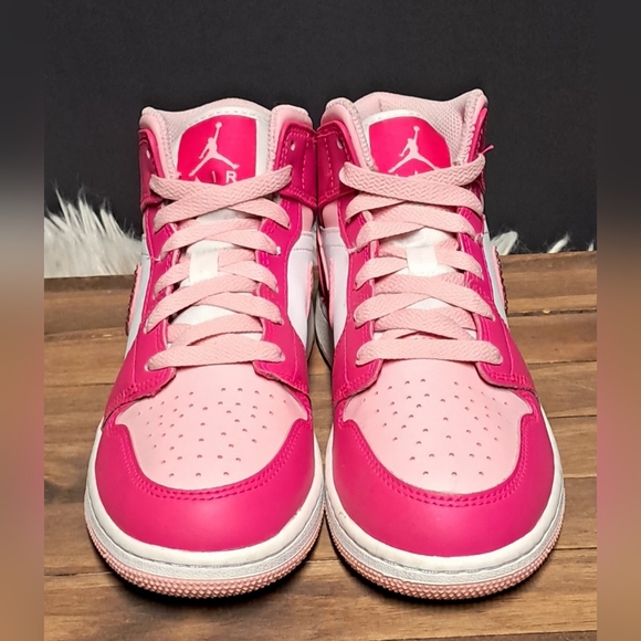 Custom Swarovski Crystal Embellished Air Jordans Size 4 Girls - Picture 5 of 12